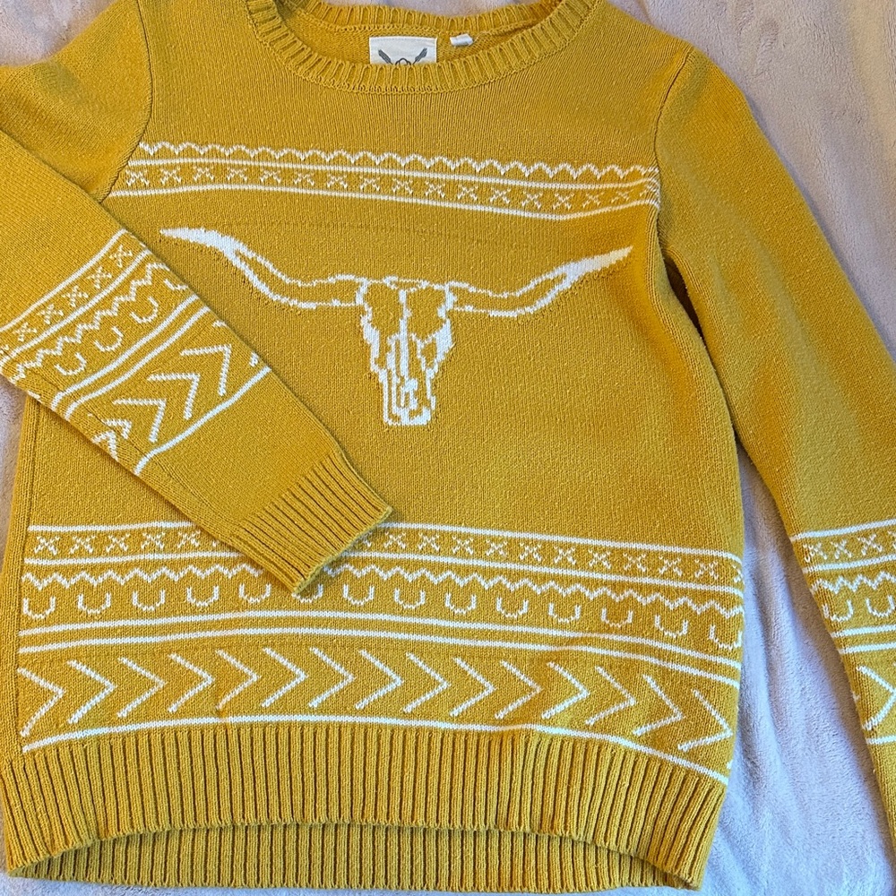 Yellow Sweater with Bull Skull Pattern